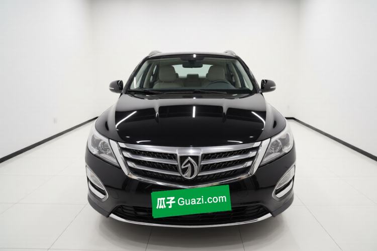 Used Baojun 560 2016 1.8L Manual Luxury Edition Front