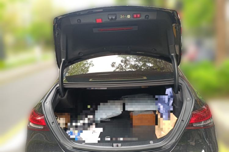 Used Mercedes-Benz E-Class 2023 Updated E 300 L Fashion Edition
