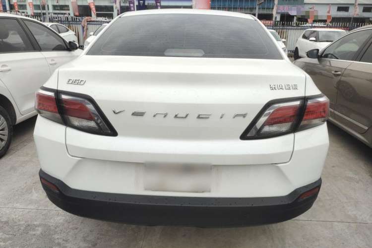 Used Venucia D60 2019 1.6L Entry Manual Fashion Edition
