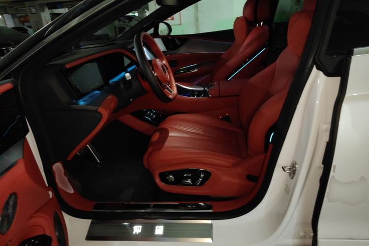 Used Yangwang U7 2025 EV Four-Seat Flagship Edition
