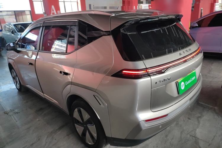 Used AION Y 2023 Younger Exterior 2