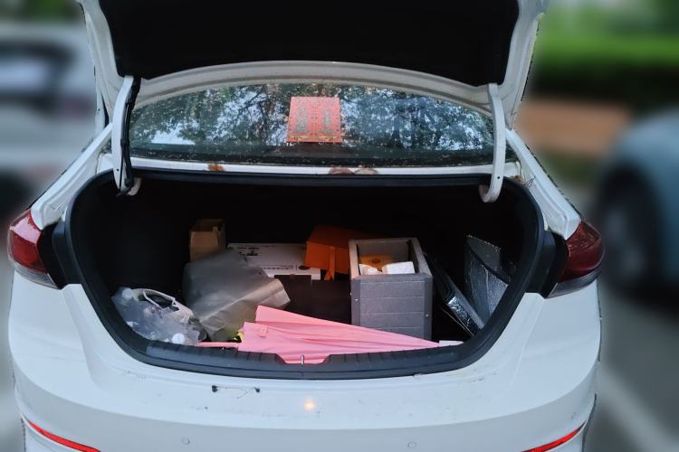 Used Hyundai Elantra (6th Generation / Lingdong) 2016 1.6L Automatic ZhiXuan – Elite Version Trunk