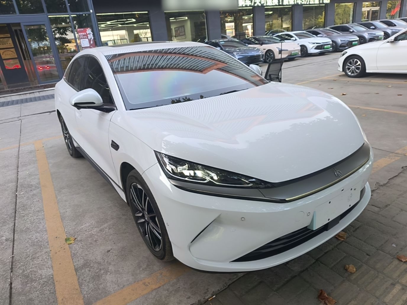 BYD Qin L 2025 EV 545KM Excellence Edition — снимка 3