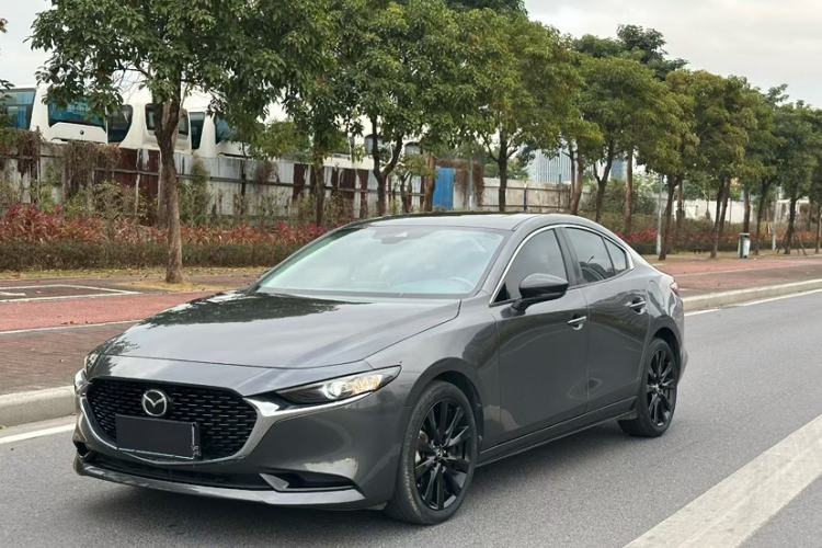 Used Mazda Mazda 3 Axela 2022 2.0L Automatic Premium Black Obsidian Edition