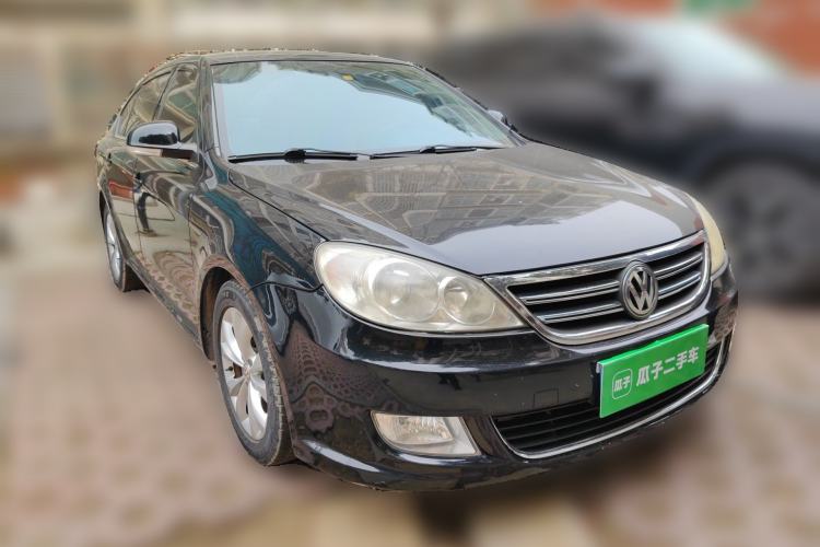 Used Volkswagen Lavida 2011 1.4 TSI Manual Prestige Edition Front Right 45 Deg