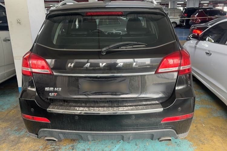 Used Haval H2 2017 Red-Label 1.5T Manual Two-Wheel Drive Luxury Model