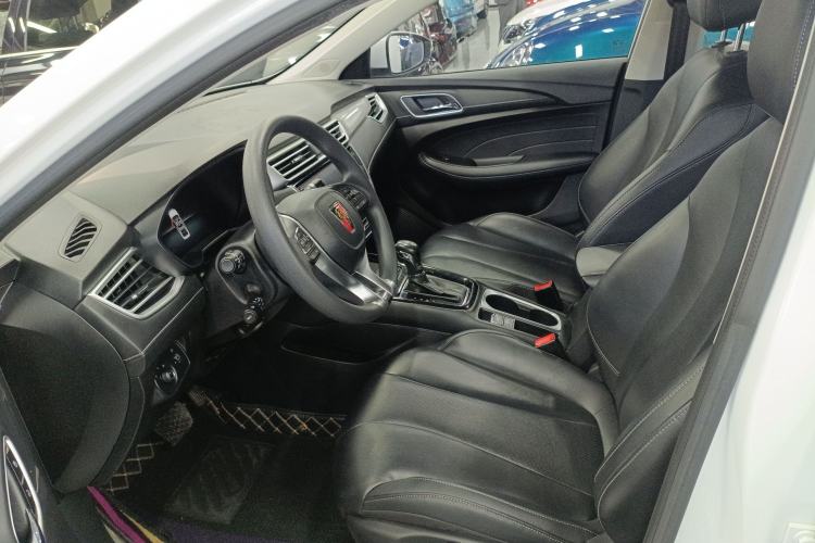 Used Roewe i5 2020 1.5L Automatic 4G Connect Luxury Flagship Edition Left Front Seat