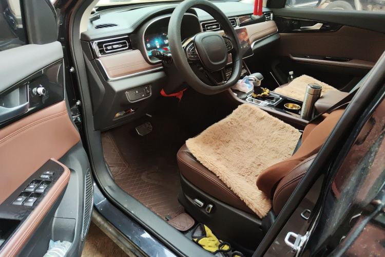 Used Sinotruk VGV U70Pro 2022 1.5T Automatic Youyue Edition 7-Seater
