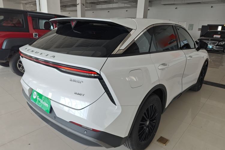 Used Venucia V 2021 260T Idol Edition