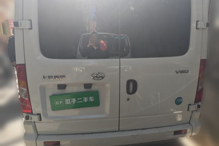 Used SAIC MAXUS Xintu V80 2024 City Distribution King PLUS Value Edition 6MT Short Wheelbase Ultra-Low Roof 147 Ps 3 Seats
