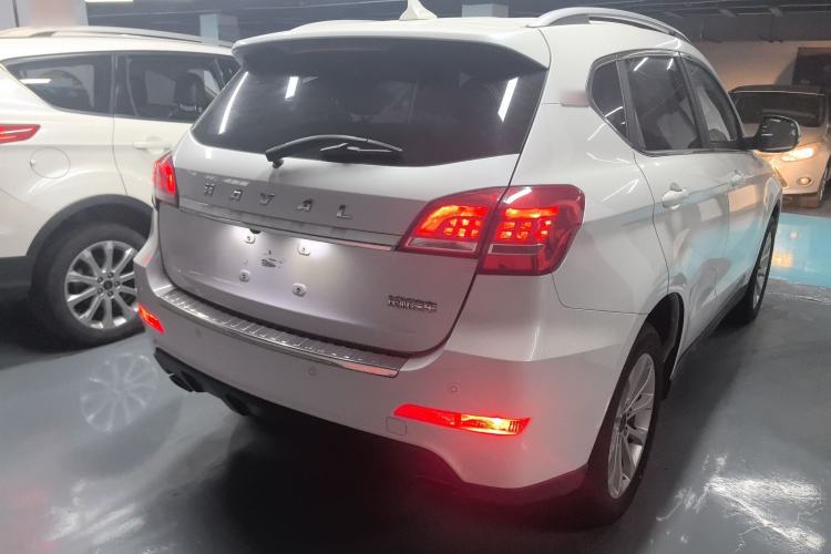 Used Haval H2 2018 Red-Label 1.5T Manual Two-Wheel Drive Luxury Model
