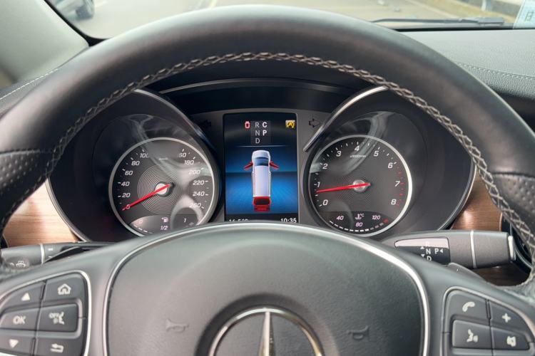 Used Mercedes-Benz V-Class 2021 V 260 L Long-wheelbase Luxury Edition