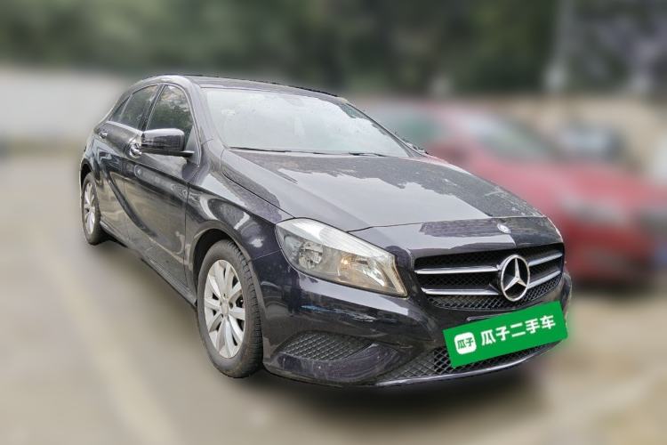 Used Mercedes-Benz A-Class 2015 A 180 Standard Model Front Right 45 Deg