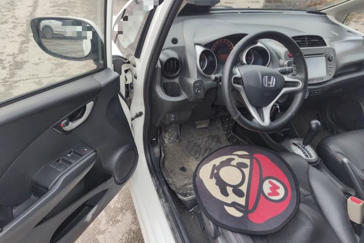 Used Honda Fit 2011 1.5L Automatic Luxury Edition