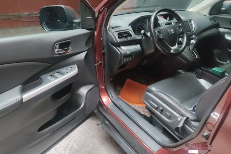 Used Honda CR-V 2015 2.4L two-wheel drive luxury version Driver Seat