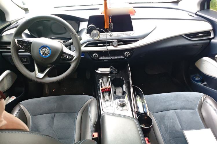 Used Buick Velite 6 2019 Connected & Smart Edition Center Console