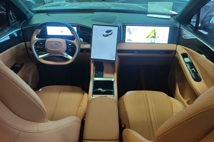 Used Geely Galaxy L7 2025 EM-i 115km Exploration Edition Center Console