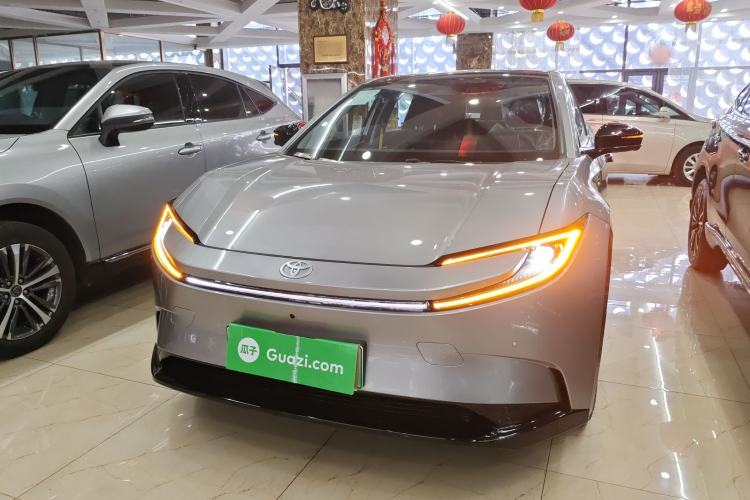 Used Toyota bZ5 2025 Model 550 PRO