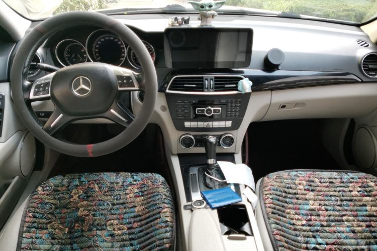 Used Mercedes-Benz C-Class 2011 C 180K Classic model
