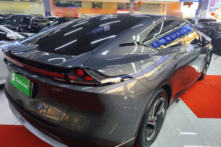 Used Deepal L07 2024 530Max Pure Electric Version Rear Right 45 Deg