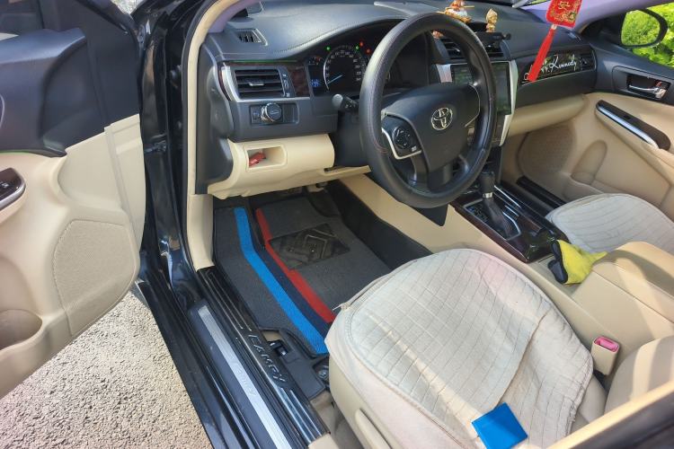 Used Toyota Camry 2016 2.0E 10th Anniversary Elite Edition