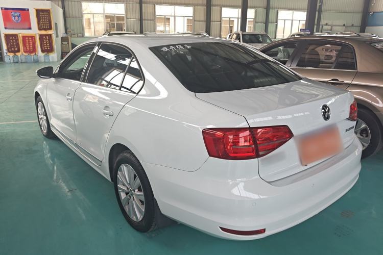 Used Volkswagen Sagitar 2015 1.6L Automatic Comfort Model