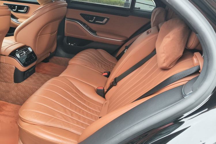 Used Mercedes-Benz S-Class 2021 S 400 L Business Model Left Rear Seat