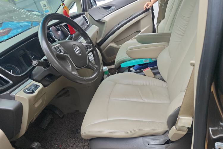 Used Buick GL8 2013 2.4L LT Luxury Business Executive Edition
