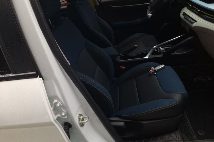 Used Geometry EX3 Kung Fu Cow 2021 Kungfu NiuNiu Right Front Seat