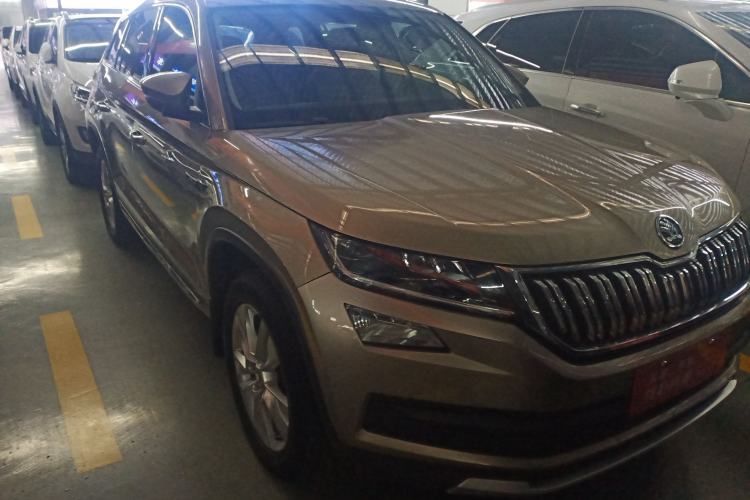 Used Skoda Kodiaq 2018 Facelifted TSI330 5-Seater Two-Wheel-Drive Luxury Enjoyment Edition