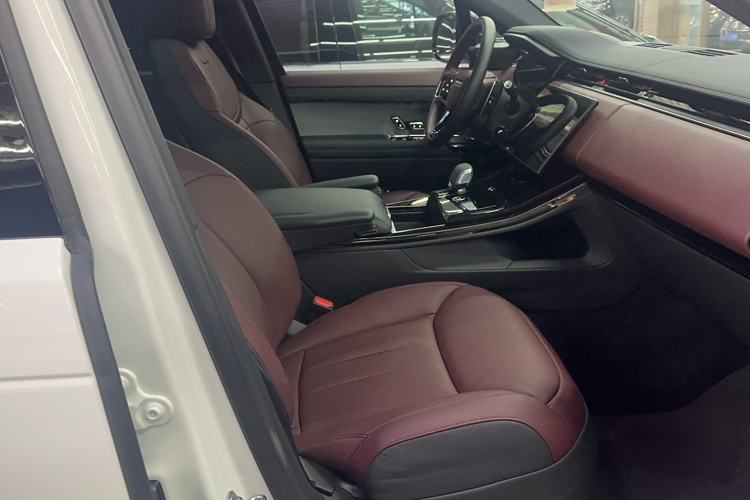 Used Land Rover Range Rover Sport 2024 400PS Dynamic SE