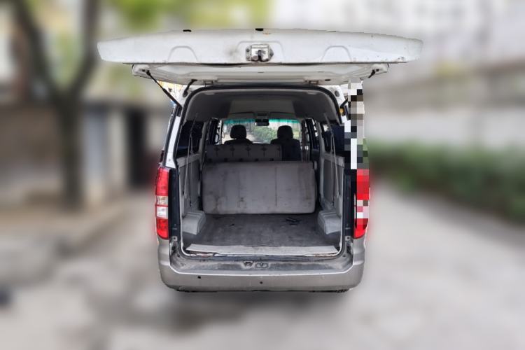 Used Jinbei New Hiace S 2018 1.5L Wealth Edition DLCG14 Trunk