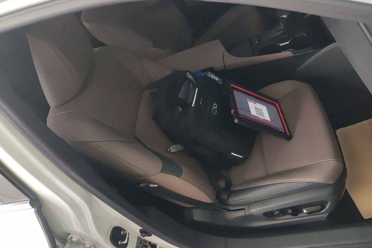 Used Lexus ES 2022 300h Excellence Edition
