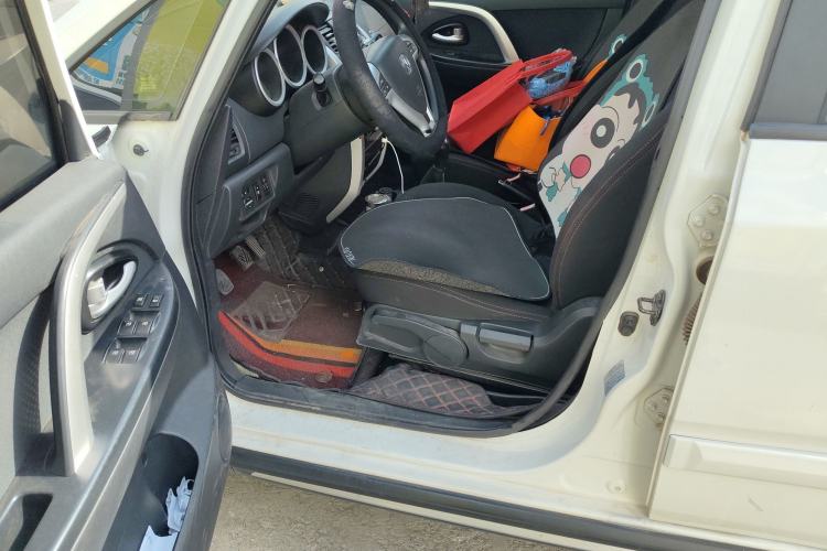 Used CHANGAN CX20 2014 1.4L Manual Sport Version China IV Standard
