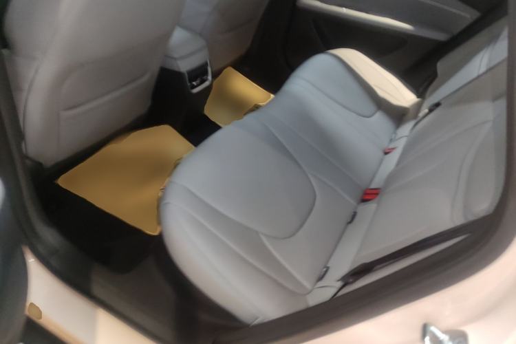 Used XPeng MONA M03 2025 600 with Ultra-Long Range Max Left Rear Seat