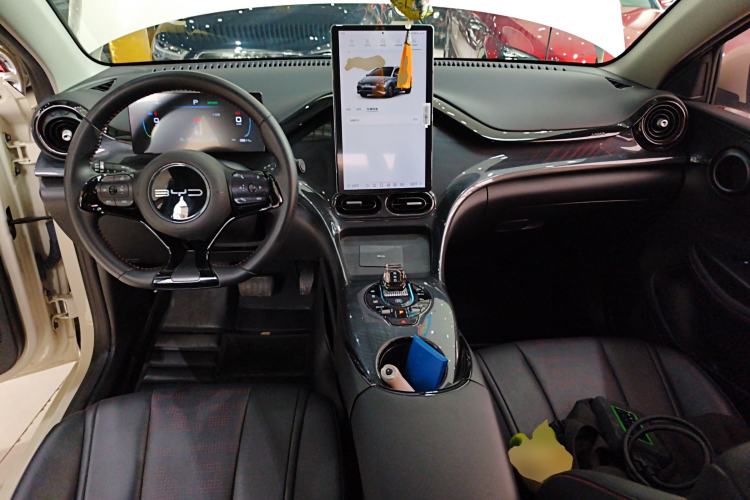 Used BYD e2 2023 Luxury Model Center Console