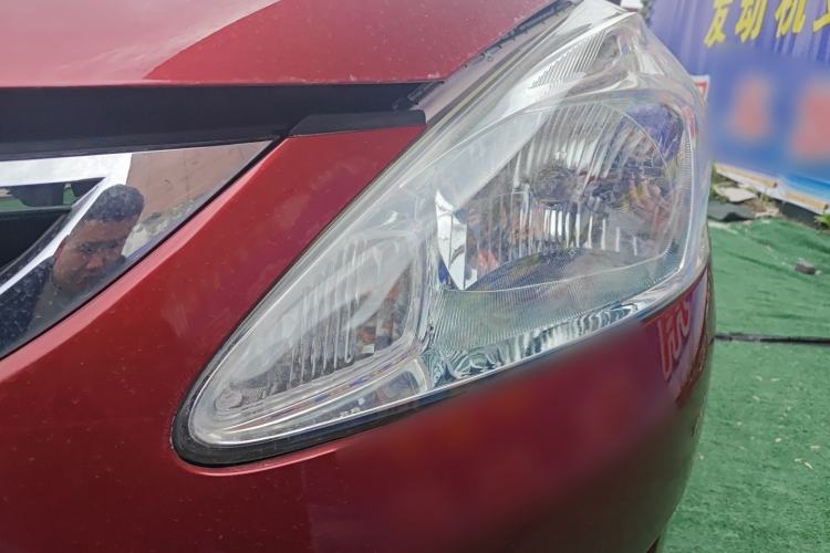 Used Nissan Tiida 2014 1.6L Manual Comfort Model
