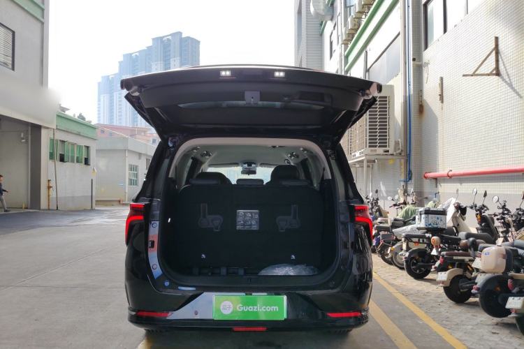 Used FORTHING Xinghai V9 2026 Model, Smart Enjoyment Series, 200km Flagship Edition
