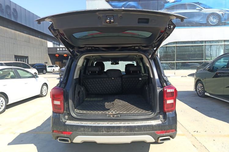 Used GAC Trumpchi GS8 2017 320T Two-Wheel Drive Luxury Smart Connectivity Version (7 Seats) Trunk