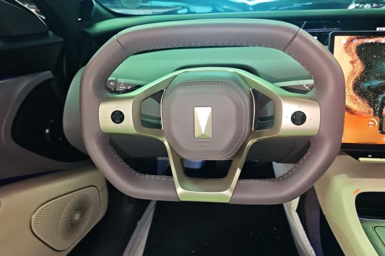 Used Avatr 12 2023 650 Three-Laser Four-Wheel Drive Performance Edition Steering Wheel