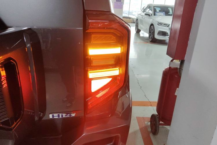 Used Tank 400 New Energy 2023 Hi4-T Super Edition
