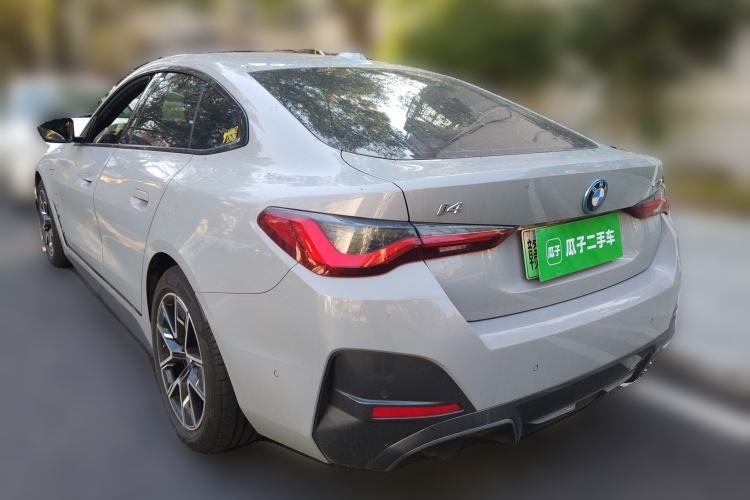 Used BMW i4 2022 eDrive40
