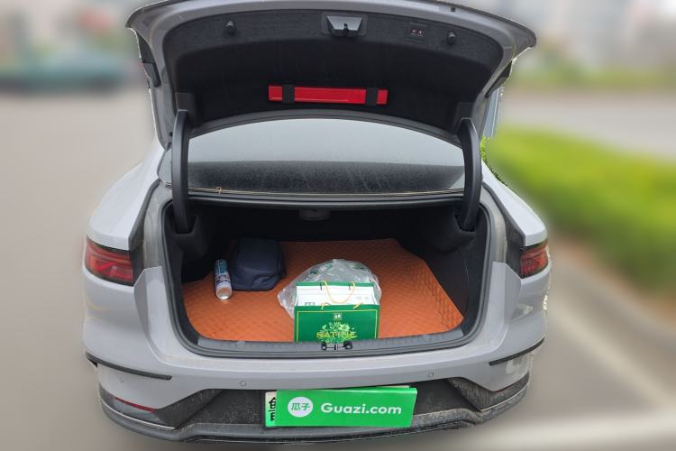 Used BYD Han 2025 EV Intelligent Driving Edition 605KM Prestige Model
