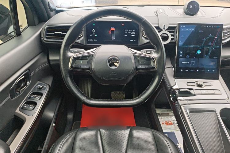 Used Nio ES8 2020 580 km Range Signature Edition Six-Seater Version