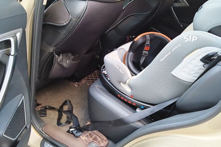 Used Geely Auto Emgrand X7 Sport 2016 1.8TD Automatic ZhiShang Model