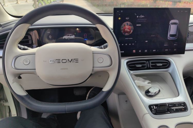 Used Geely Galaxy Geome 2025 UP 410km Exploration+ Edition