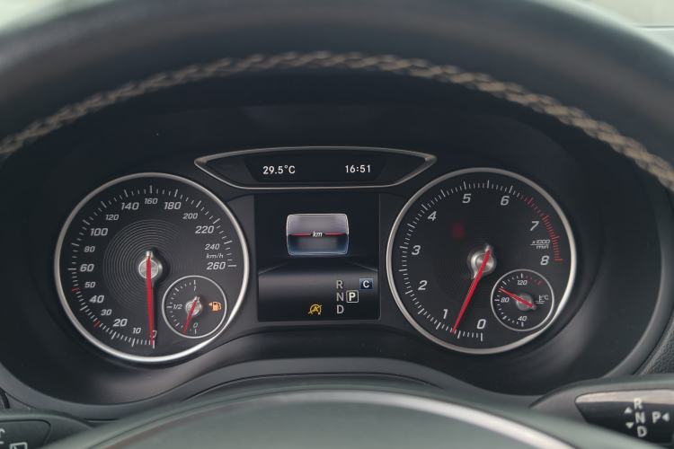 Used Mercedes-Benz B-Class 2018 B 200 Sport Edition Instrument Cluster