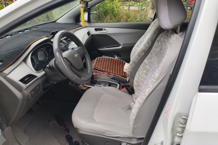 Used Chevrolet Lova RV 2016 1.5L Automatic Comfort Edition
