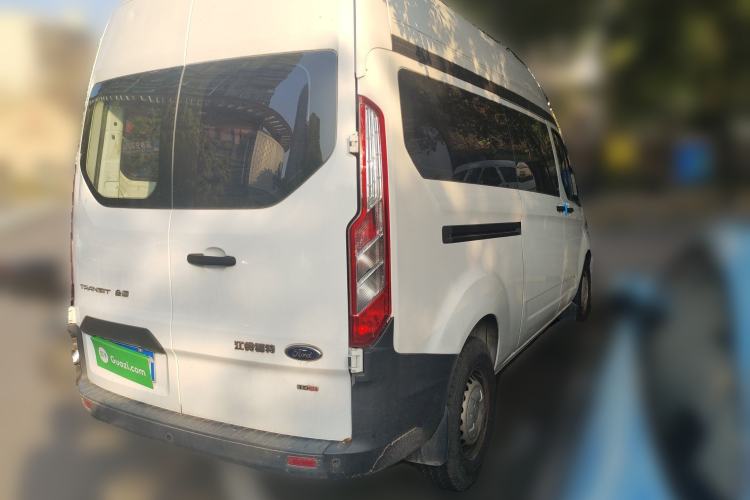 Used Ford Transit 2019 2.0T Diesel Multi-Purpose Commercial Vehicle Mid-Drive Mid-Roof 6-Seater China VI Standard