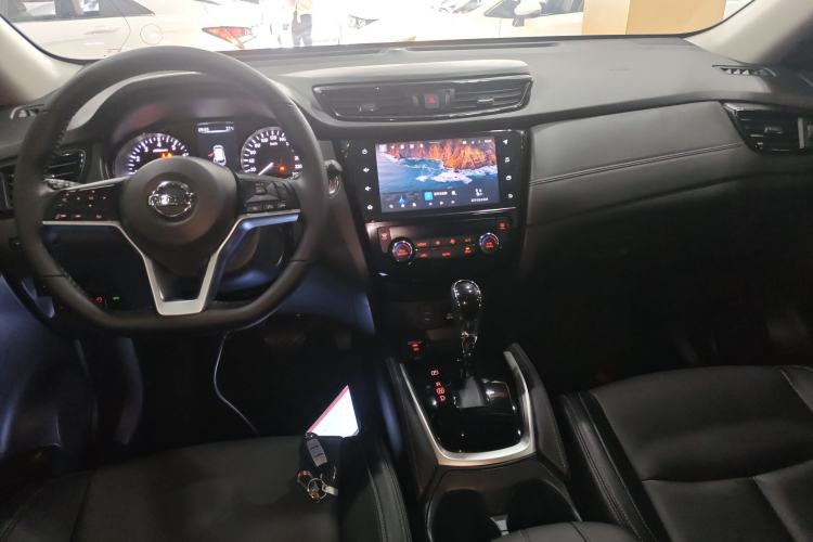 Used Nissan X-Trail 2023 Classic 2.0L Two-Wheel Drive Smart Connect & Comfort Edition
